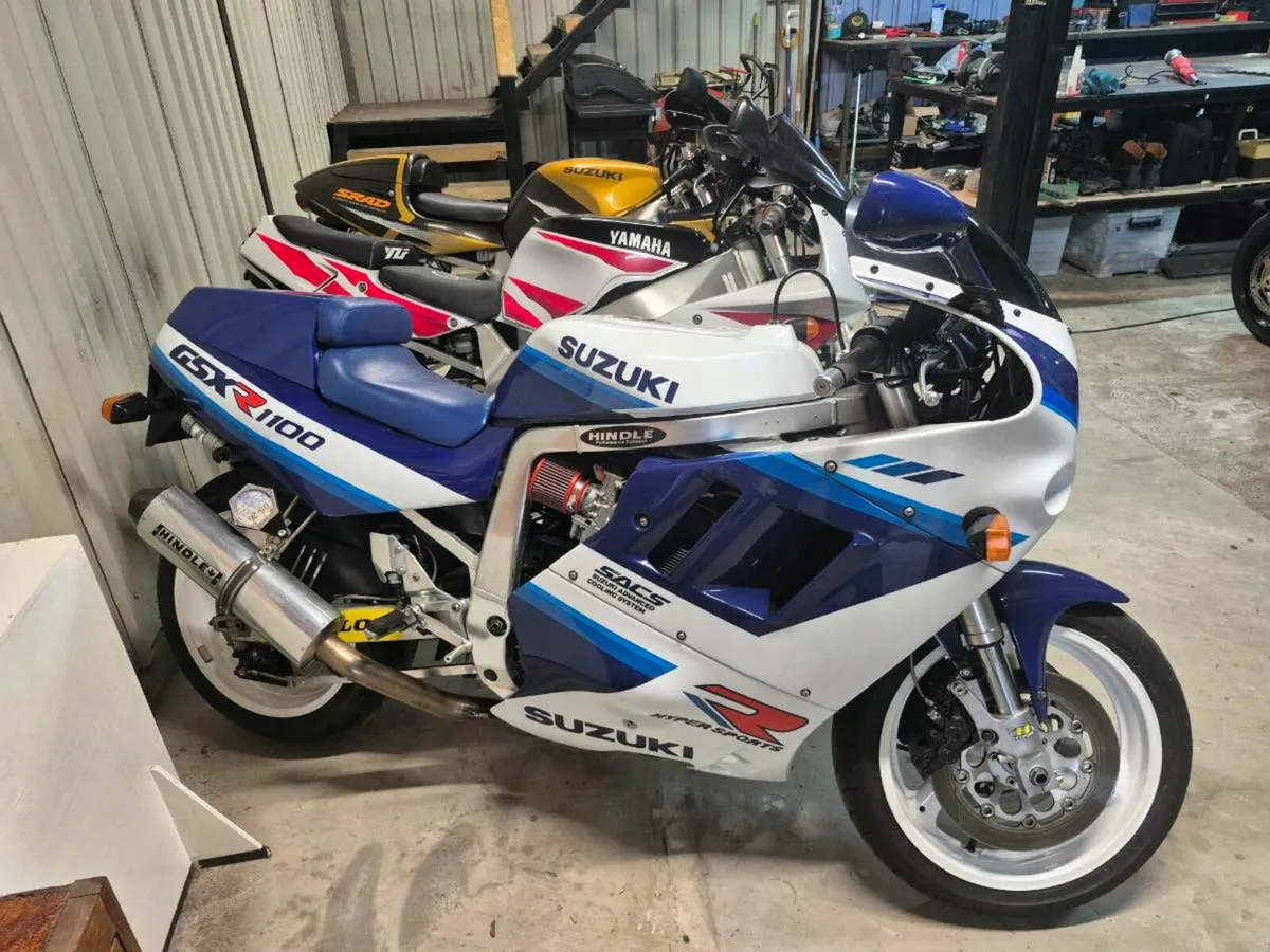 Suzuki gsxr 1100 1990 slingshot - Image 2