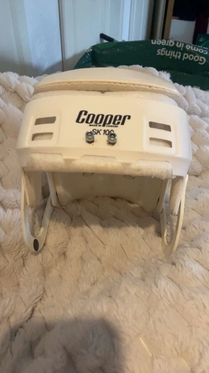 Oldstyle Cooper Helmet - Image 1