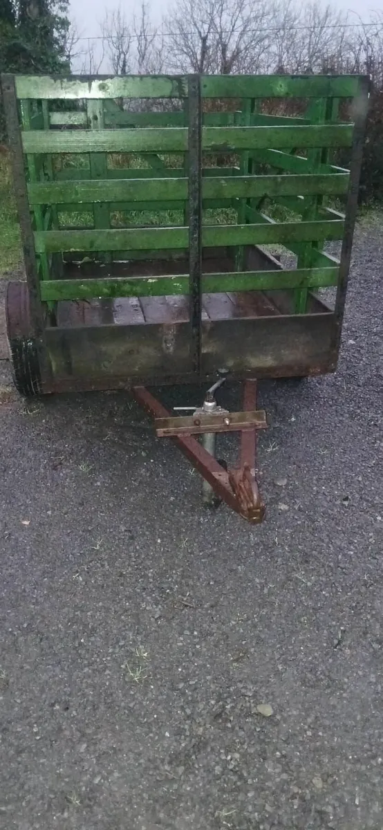 Trailer - Image 1