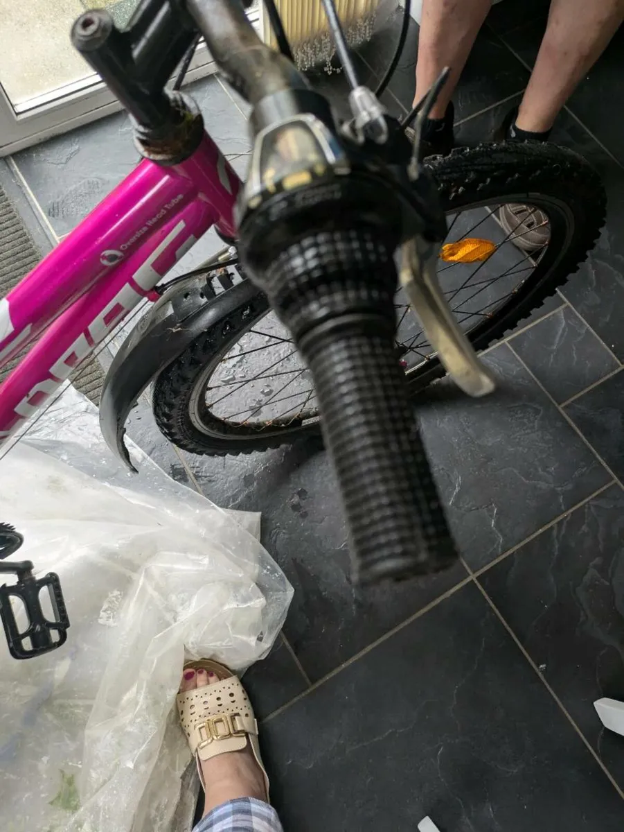 Kids bicycle - Image 3