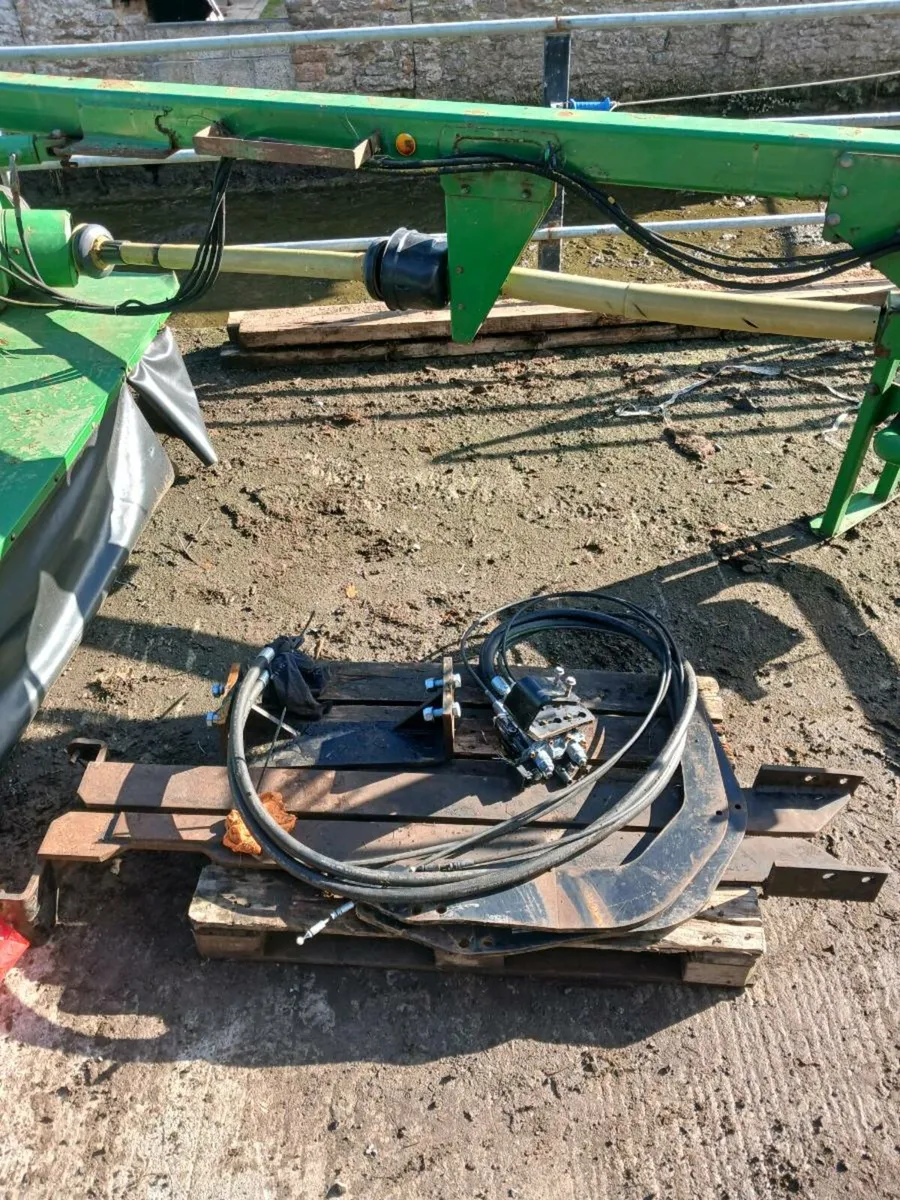 TM quicke loader brackets - Image 2