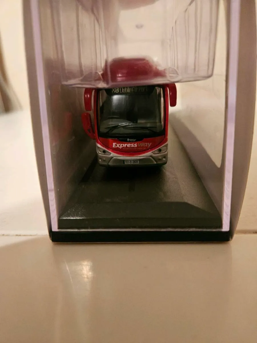 Corgi Oxford Bus Eireann Express Way Bus - Image 4