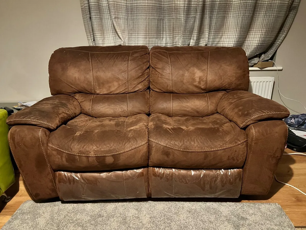 Reclining Suite Sofa & Armchair - Image 1
