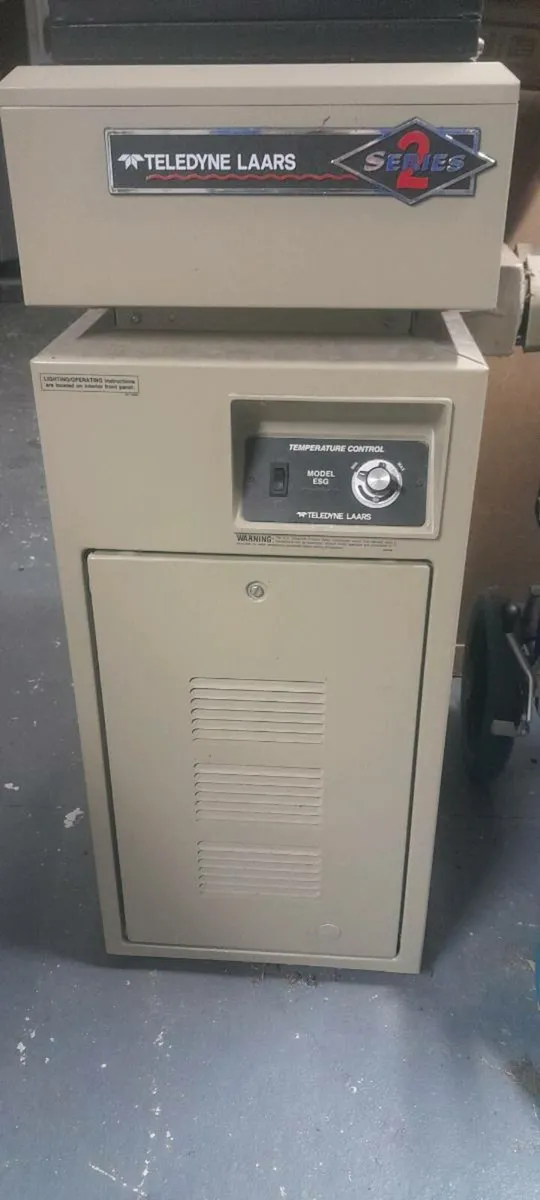 TELEDYNE  VAARS. SERIES 2 GAS POOL HEATER - Image 2