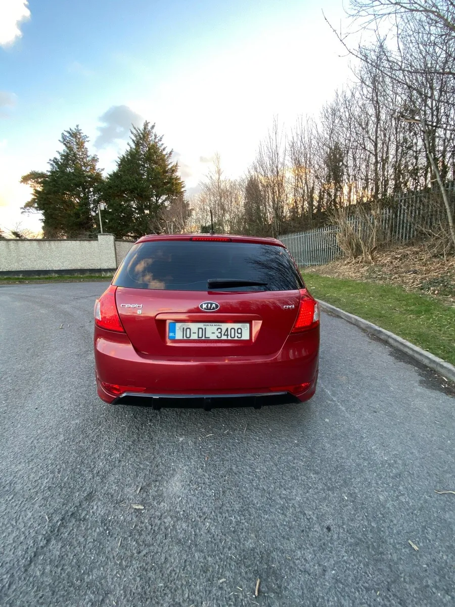 Kia ceed AUTOMATIC - Image 3