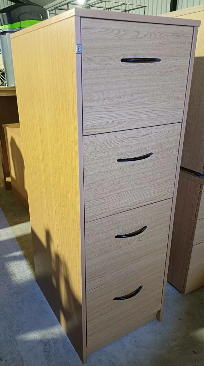 Oak Wooden Filing Cabinet - 4 Drawer - Image 2