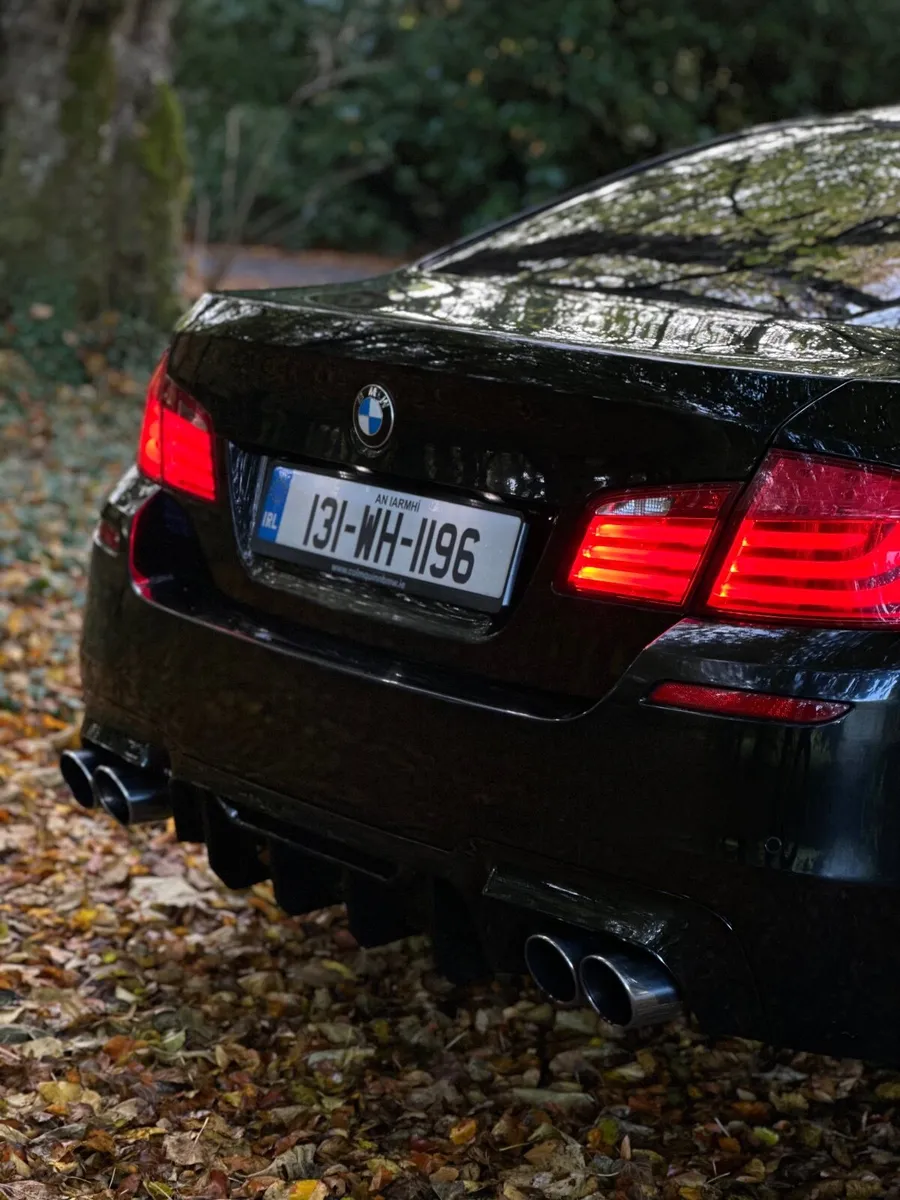 BMW 5-Series 2013 - Image 4
