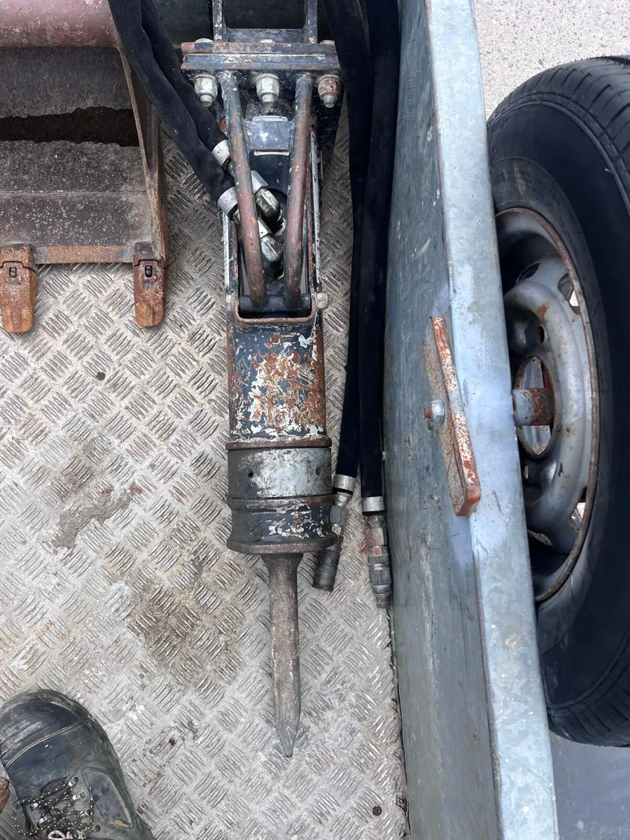 Bobcat Breaker - Image 2