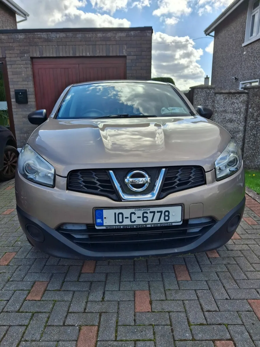 Nissan Qashqai 2010 1.5 l diesel - Image 1