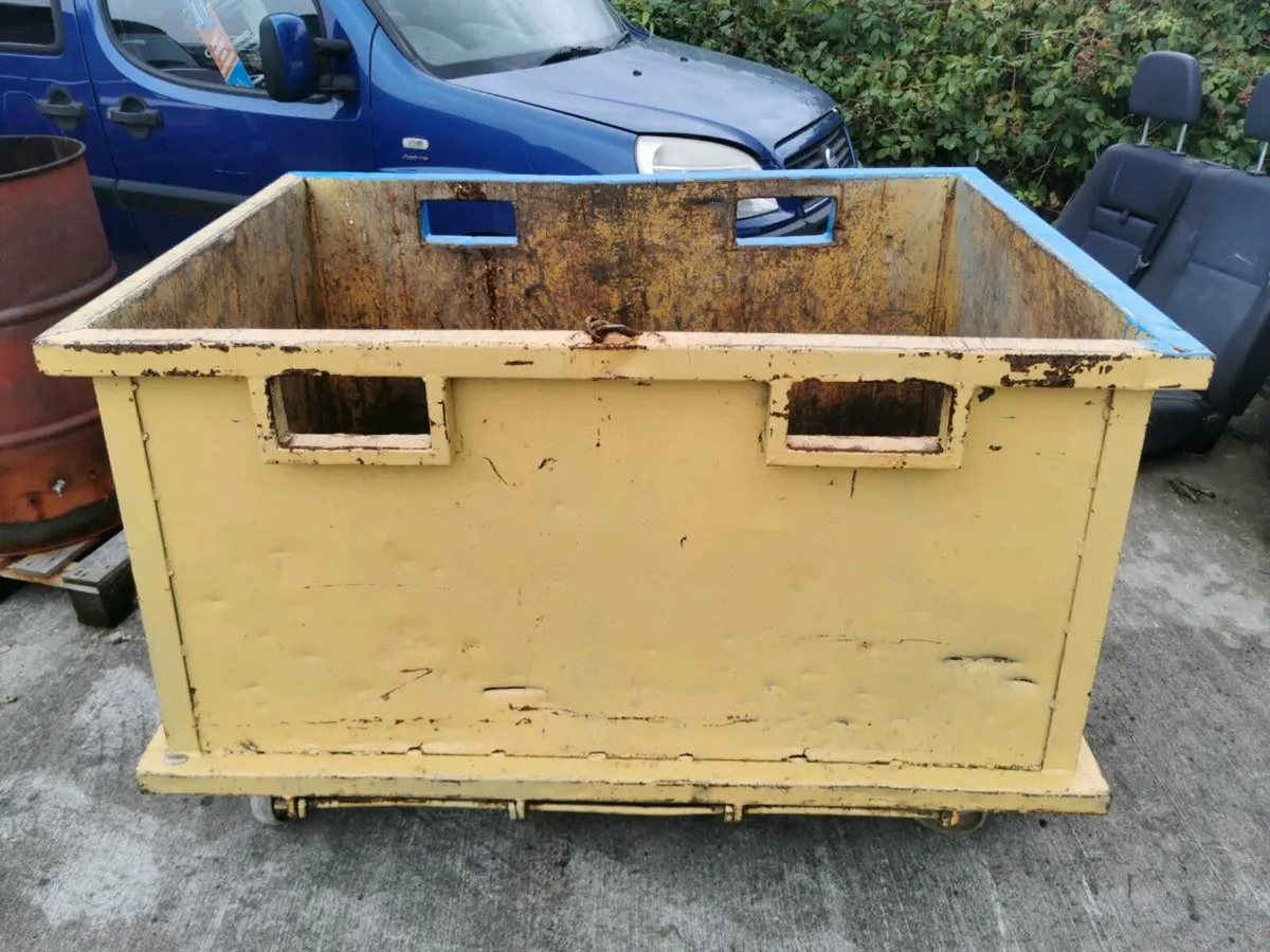 Steel Workshop forklift bin with collapsible floor