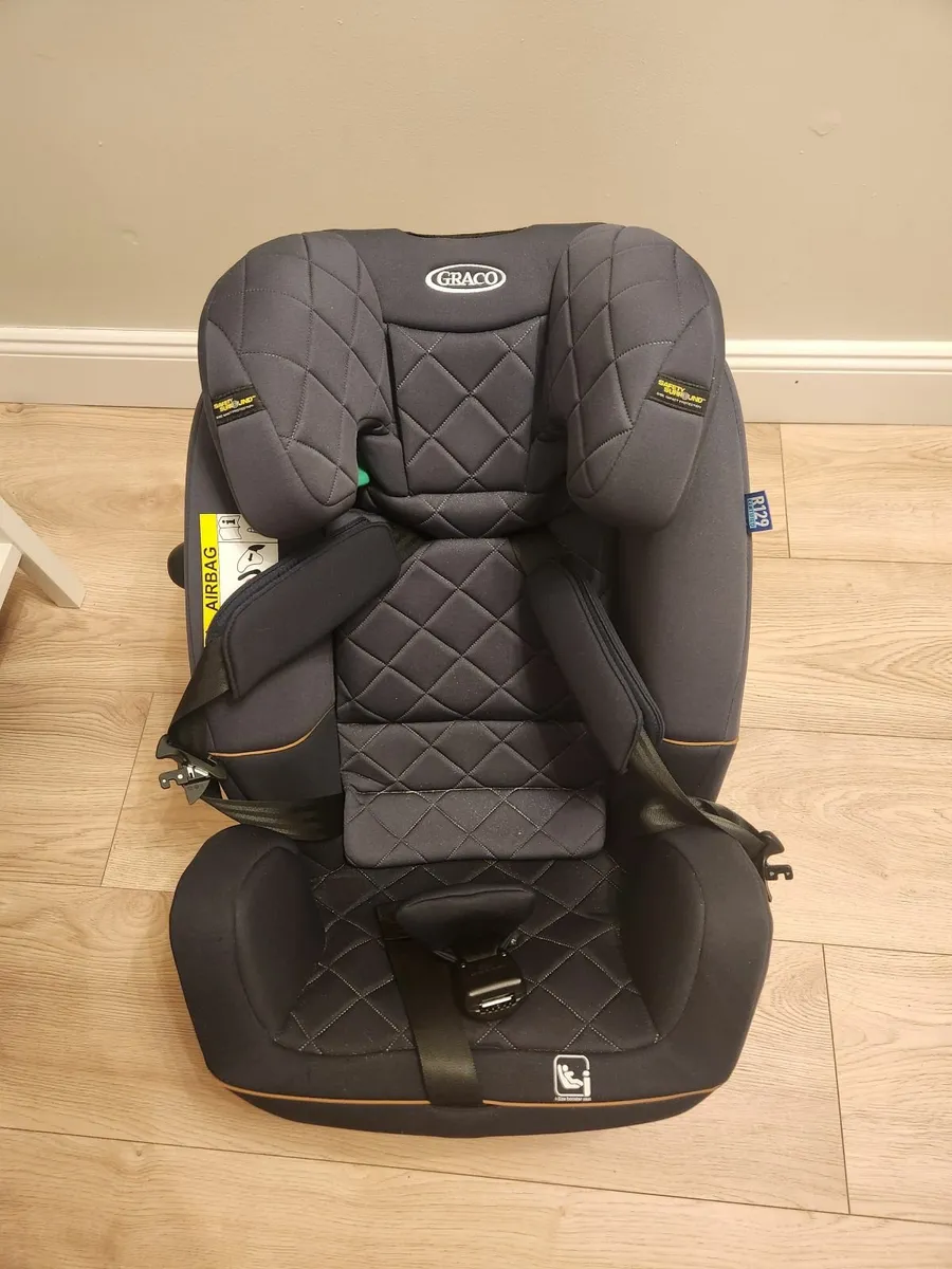 Car seats - Image 2