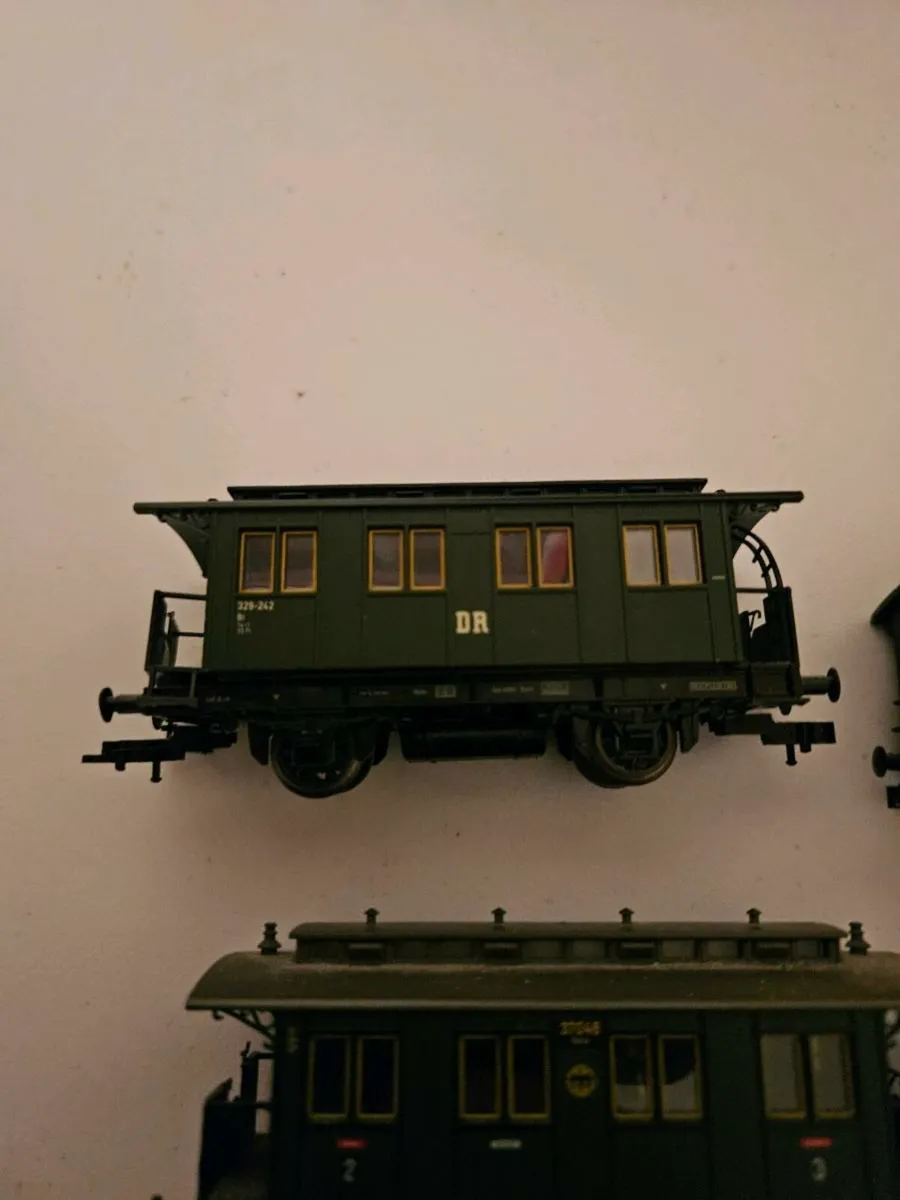 Hornby Fleishmann HO Scale Carraiges Wagons - Image 2