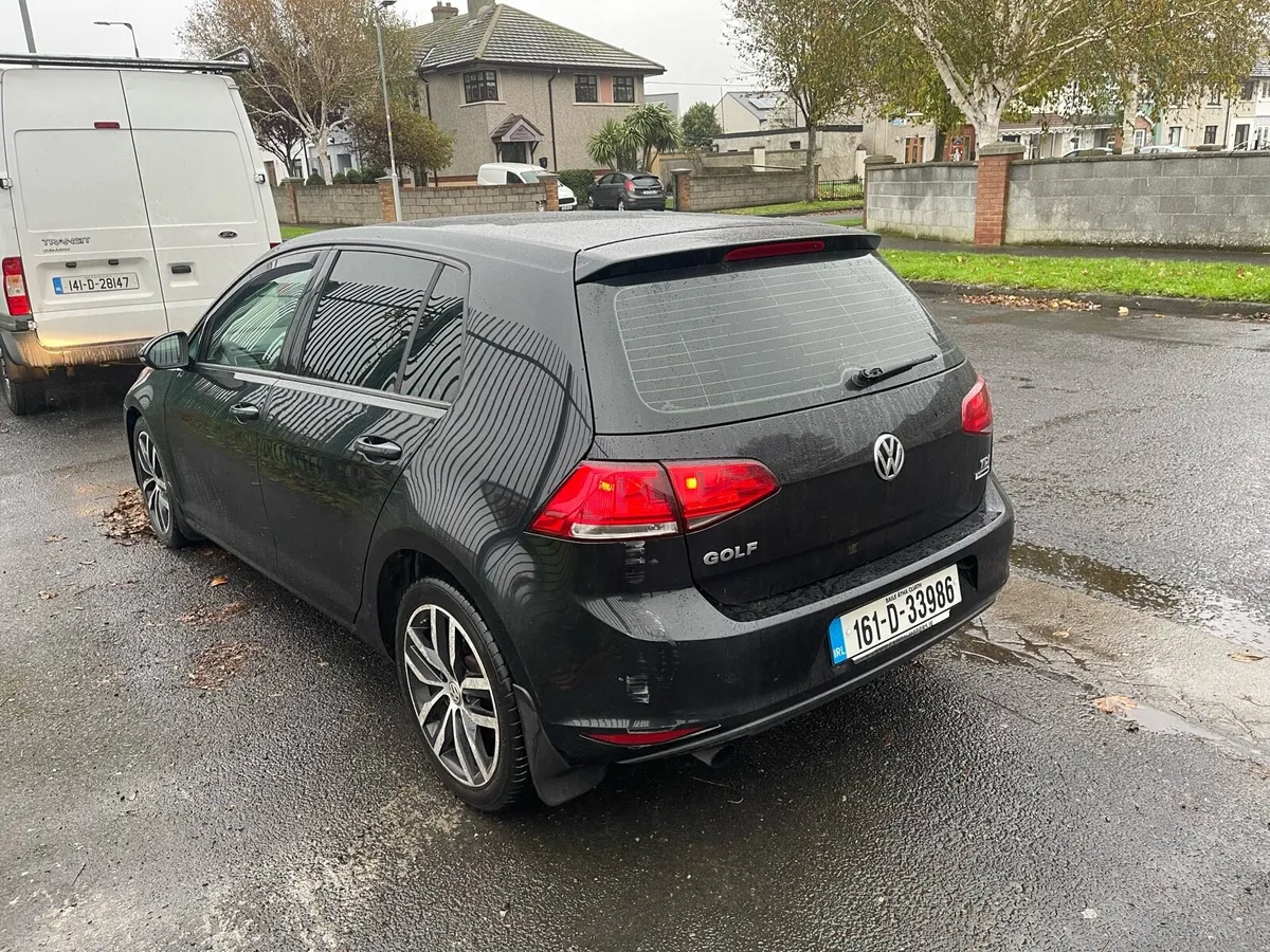 2016 Volkswagen Golf - Image 4