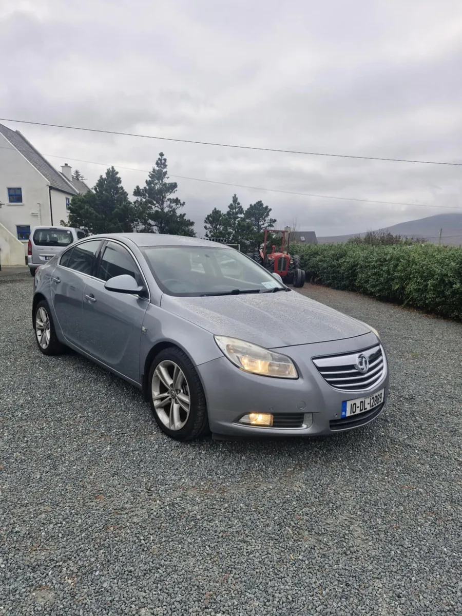 Vauxhall Insignia cdti sri - Image 1