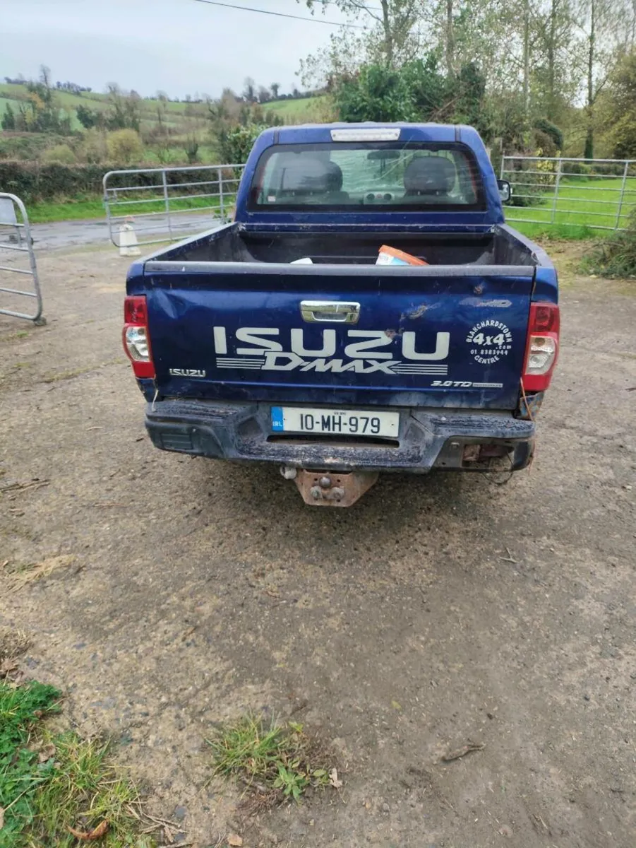 Isuzu D-max - Image 2