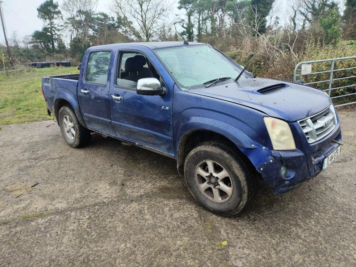 Isuzu D-max - Image 3