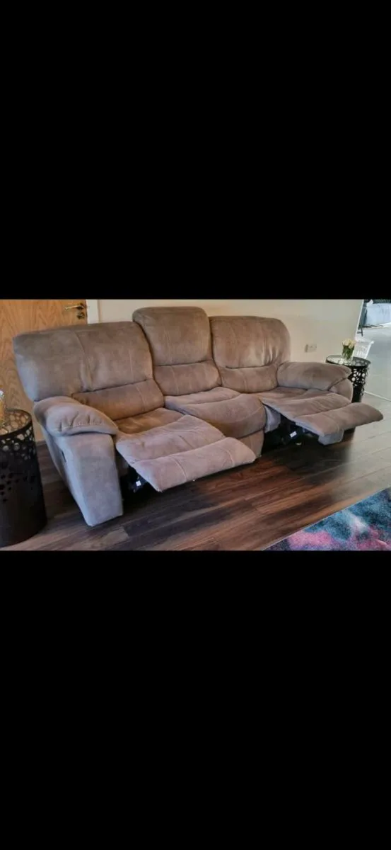 Couch - Image 1