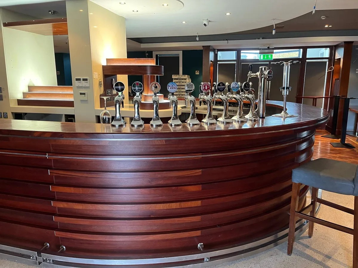 Bar Counter - Image 1