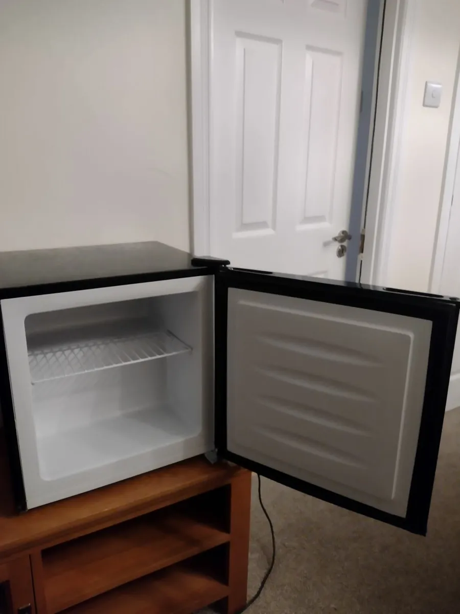 Freezer - Image 1