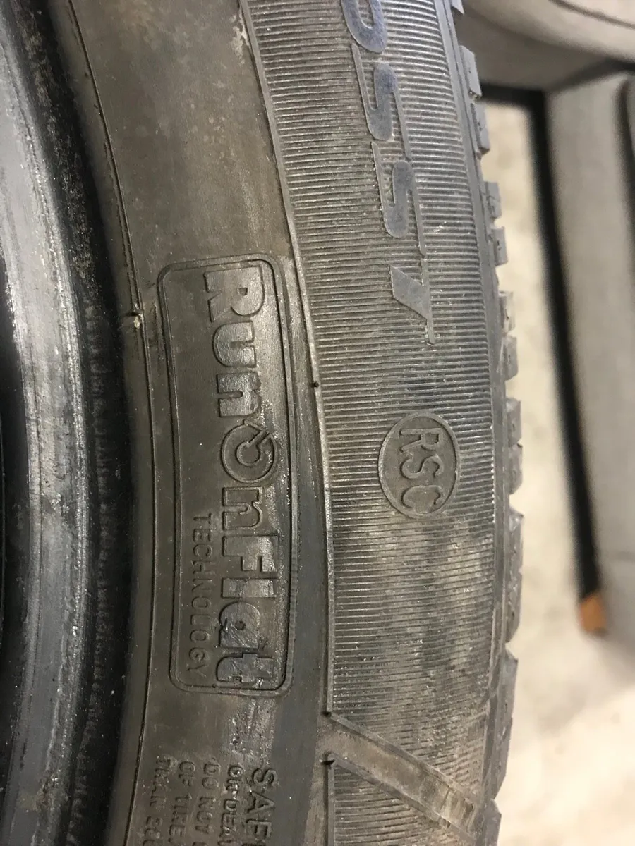 Tyres 225/55-R17 - Image 3