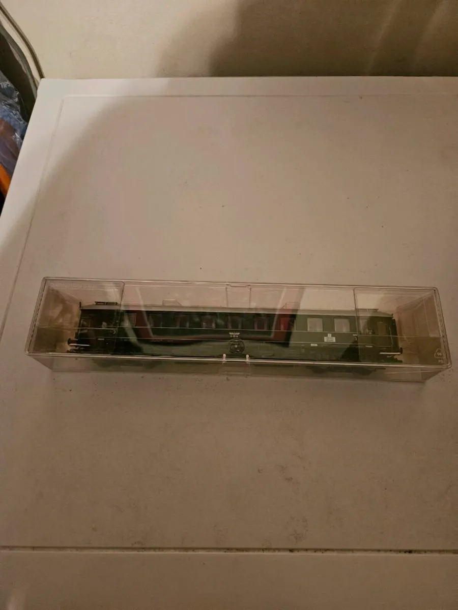 Hornby Fleishmann HO Scale Carraige - Image 1