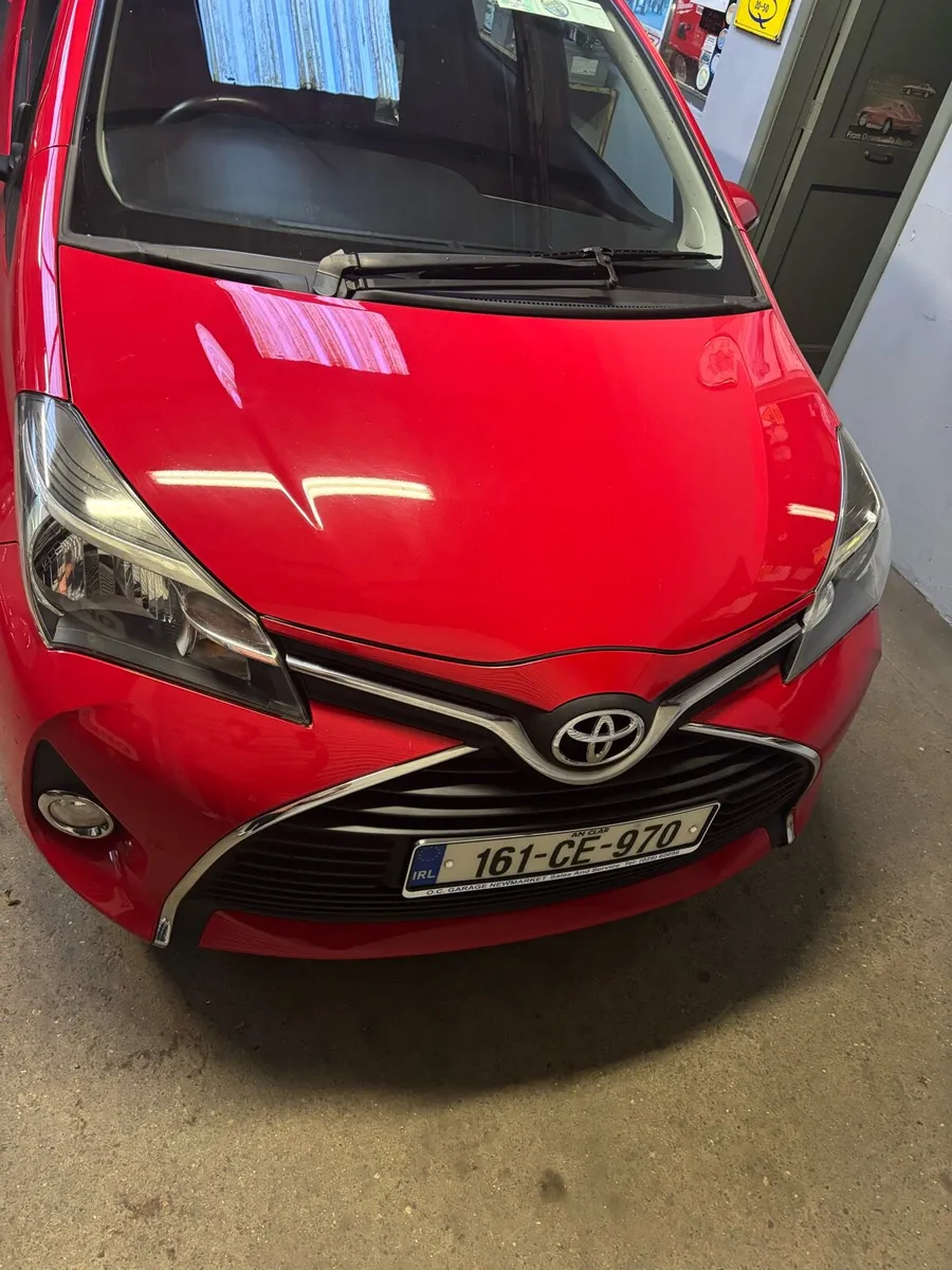 Toyota Yaris - Image 2