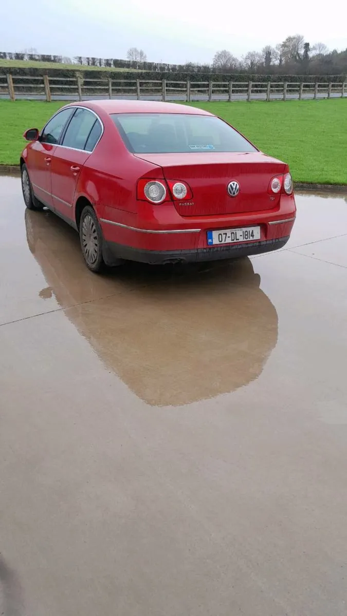Volkswagen Passat - Image 3