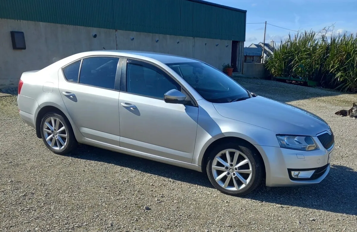 Skoda Octavia 2014 - Image 2