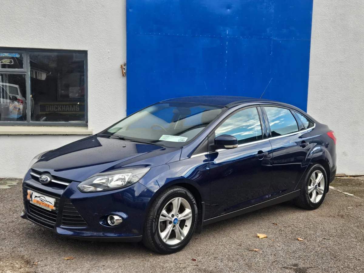 Ford Focus 2013 - Image 2