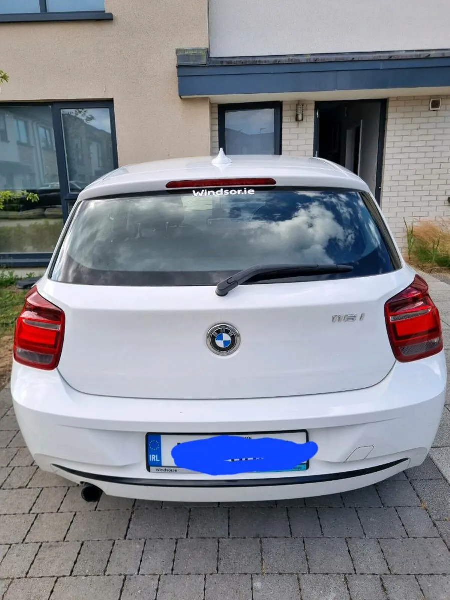 BMW 116i - Image 2