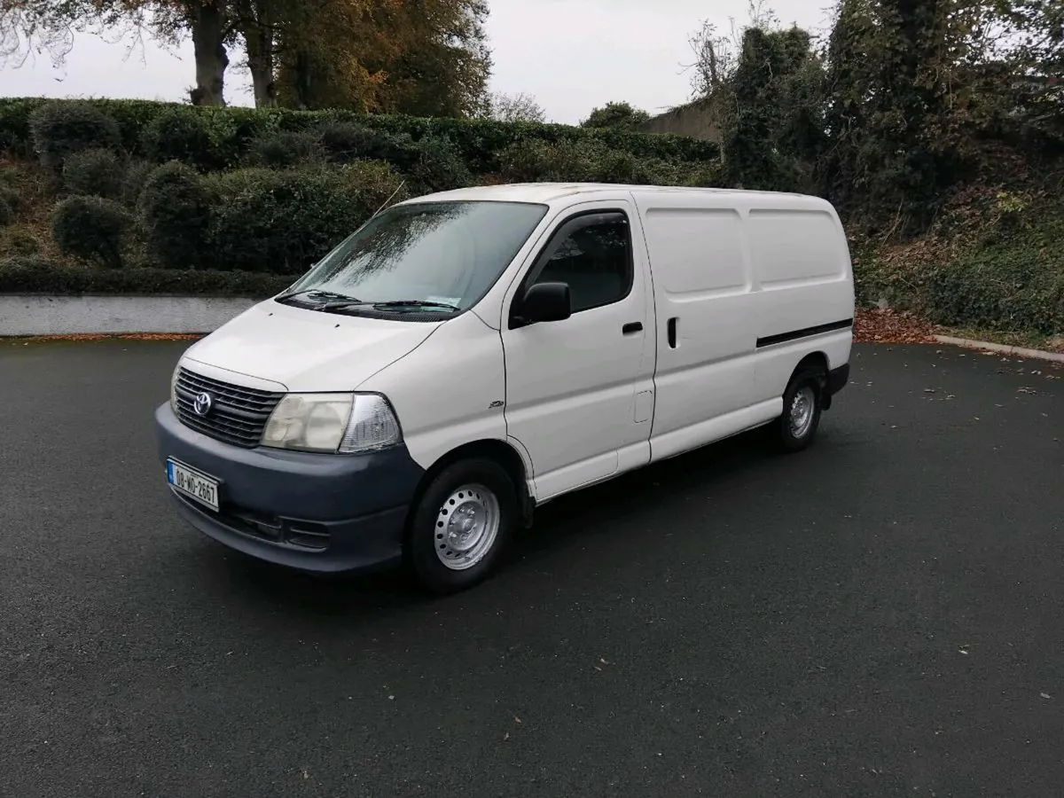 Very clean 2008 Toyota hiace van test 20/04/26 - Image 2
