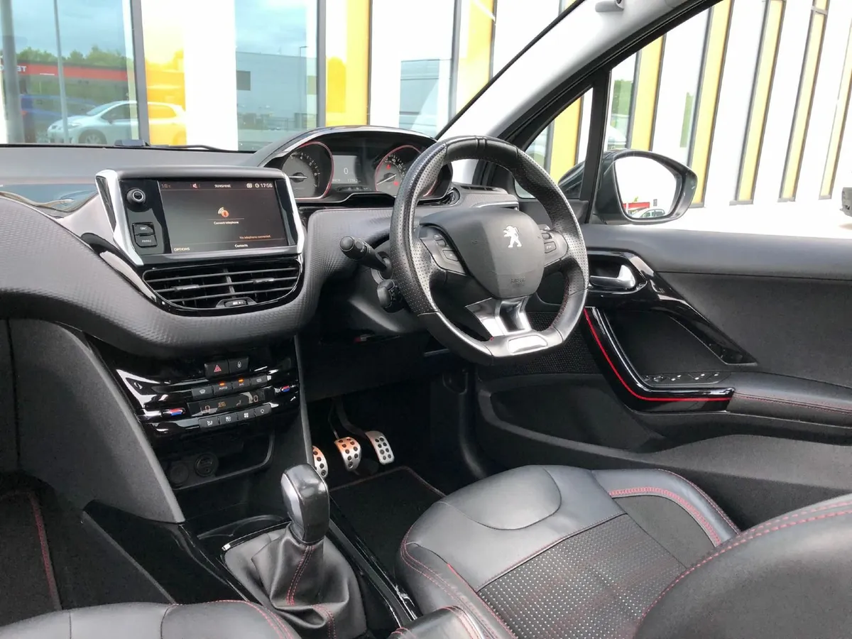 Peugeot 2008 2017 - Image 4
