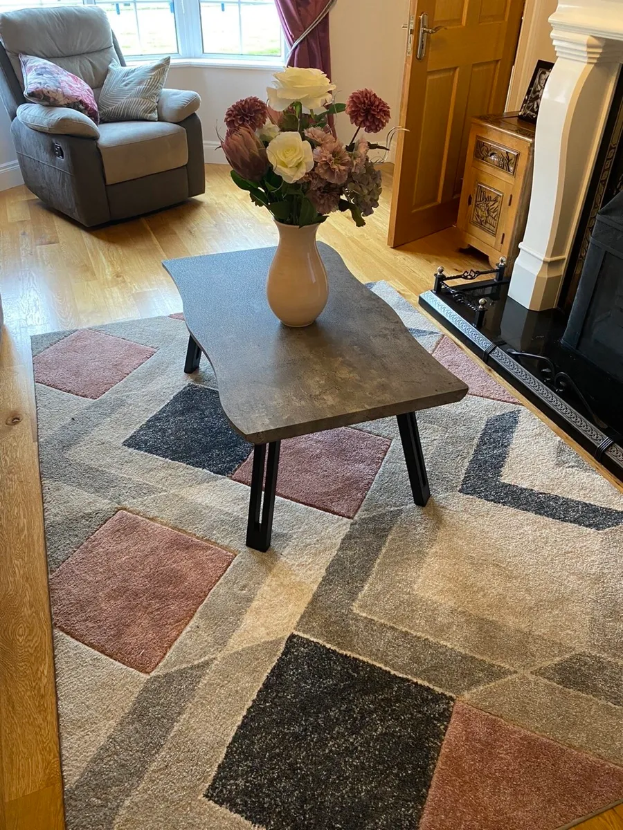 Sofa, Table and curtains - Image 4
