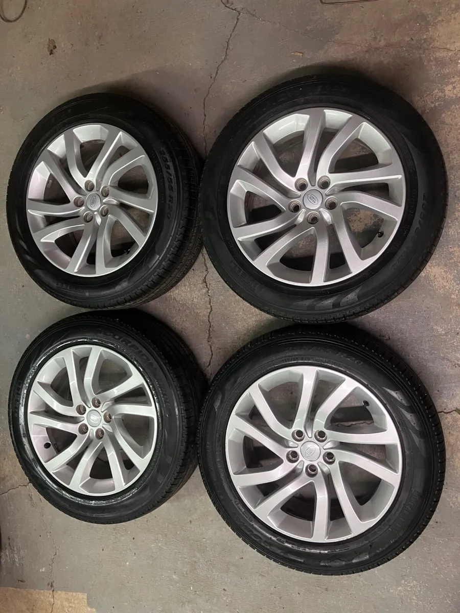 Landrover Discovery 5 Alloy wheels - Image 2