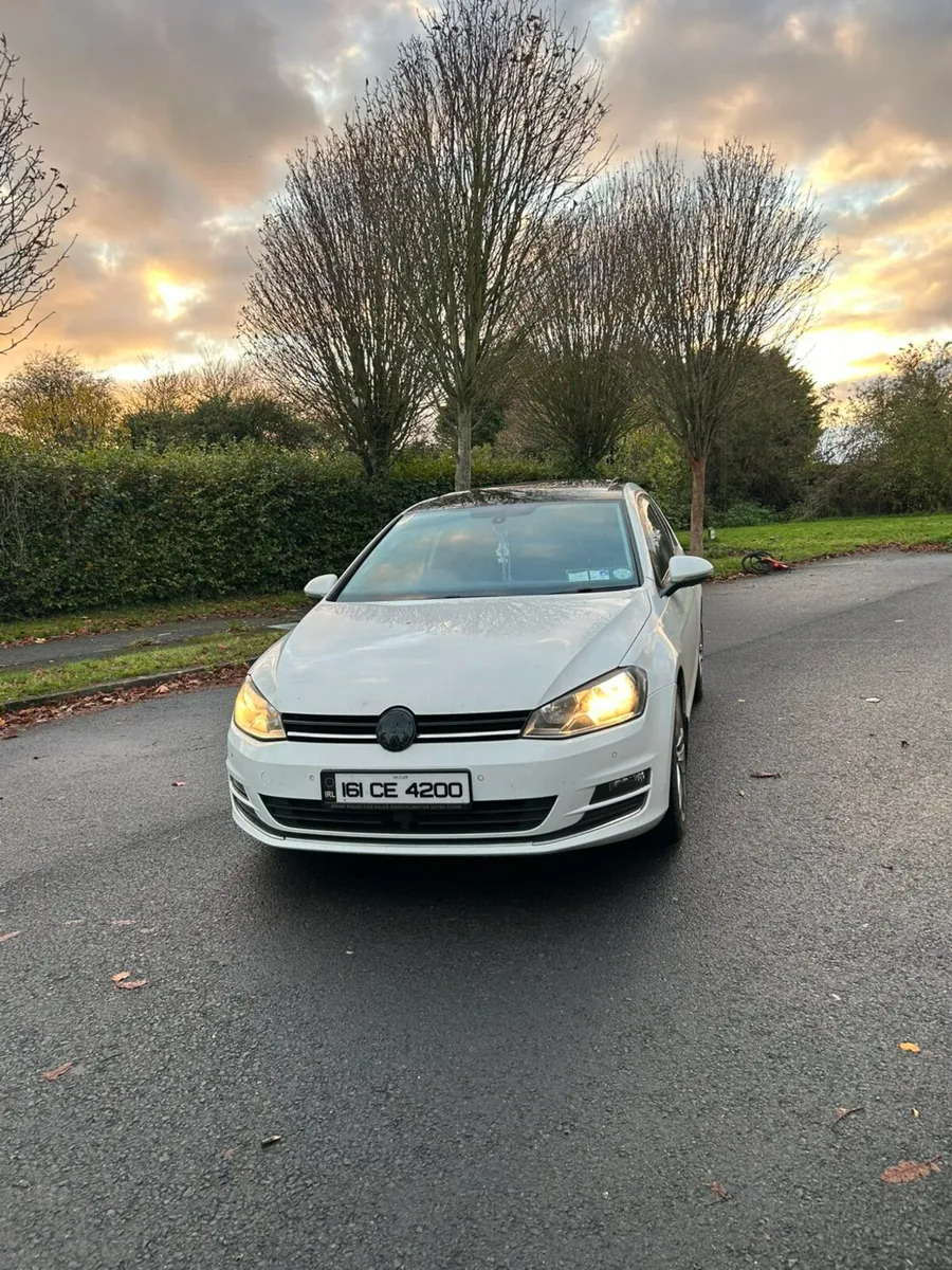 Volkswagen golf - Image 3
