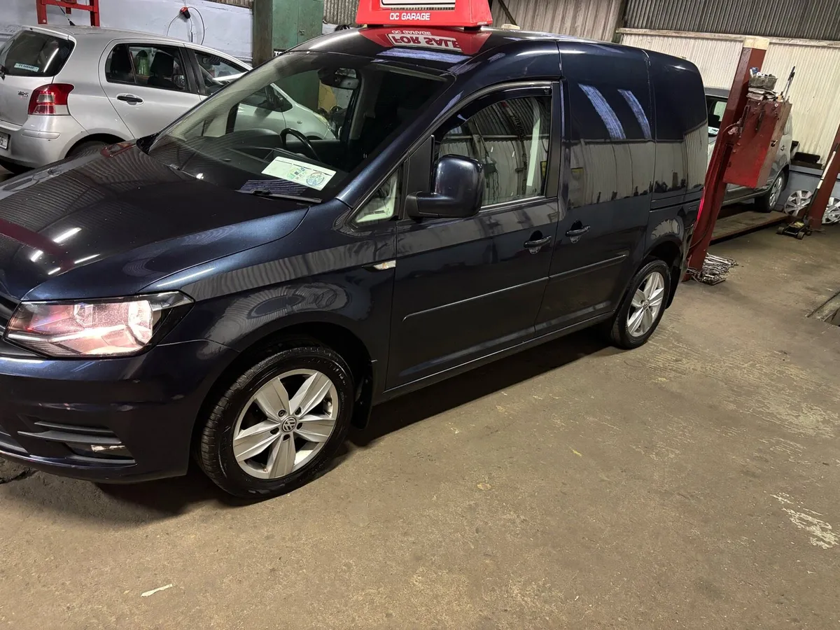 Volkswagen Caddy *Automatic* - Image 3