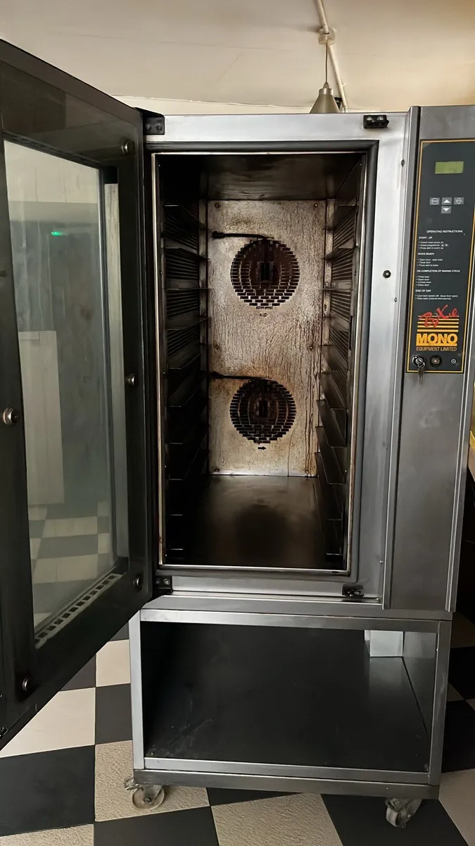 Commercial Oven - Image 1