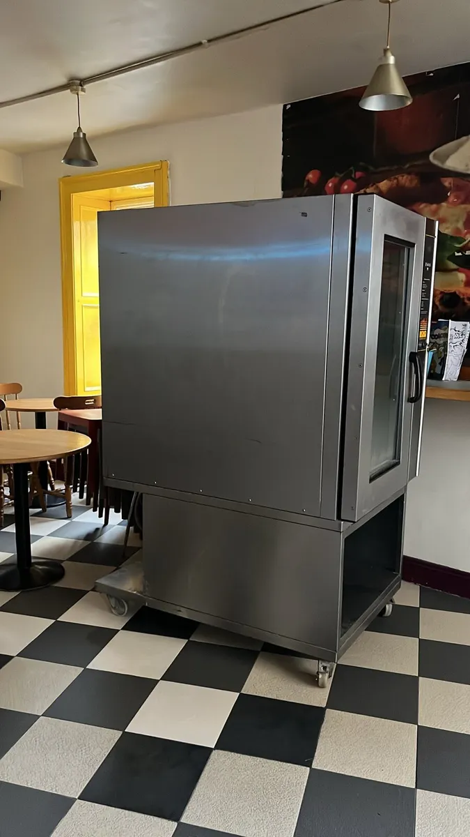 Commercial Oven - Image 3