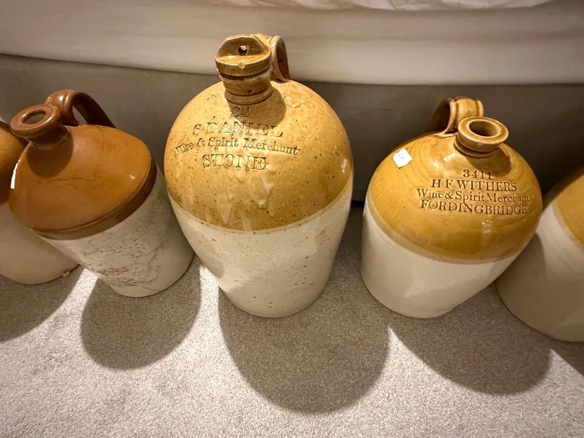 Jugs - Image 1