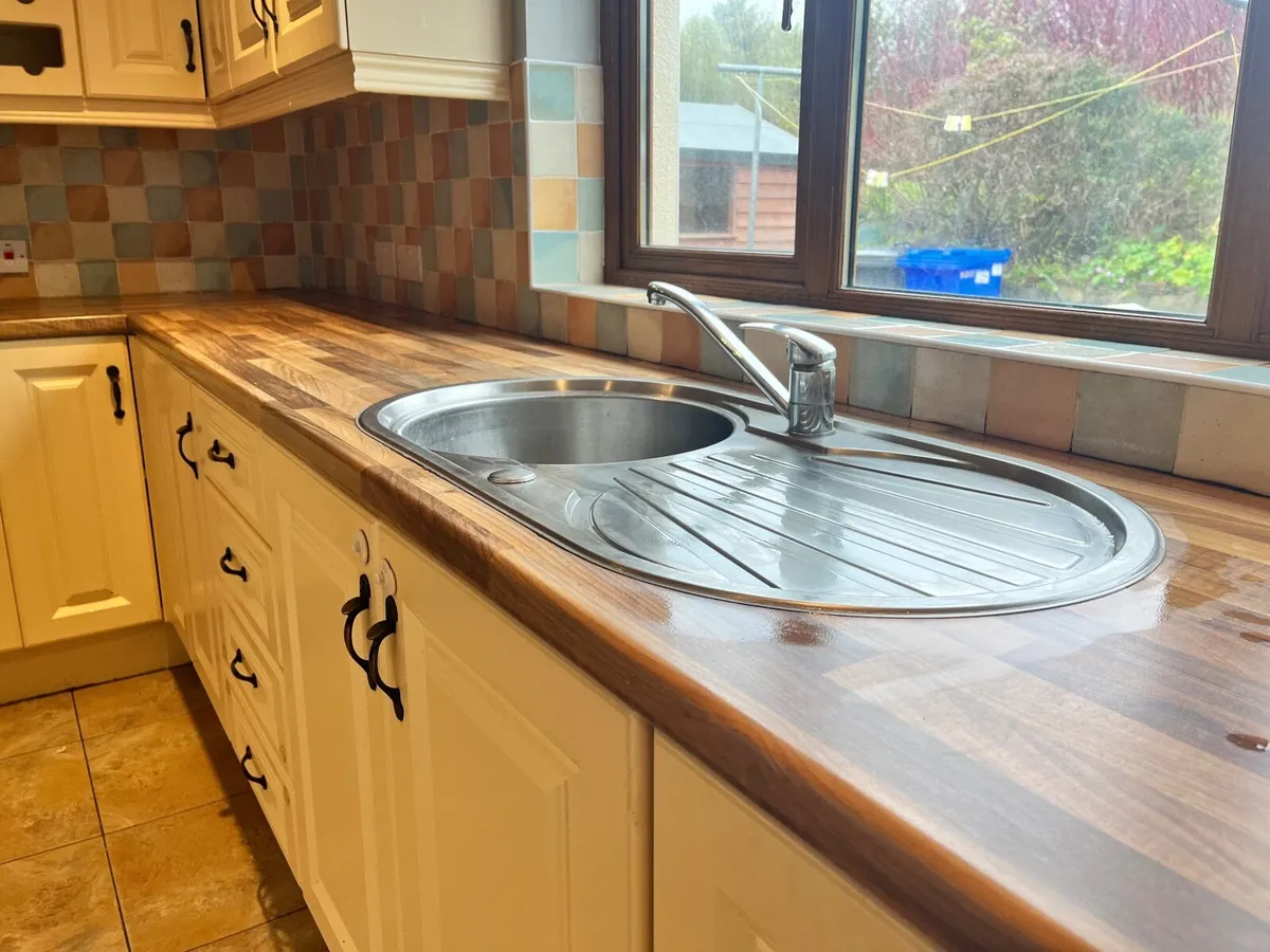 Kitchen - Image 4