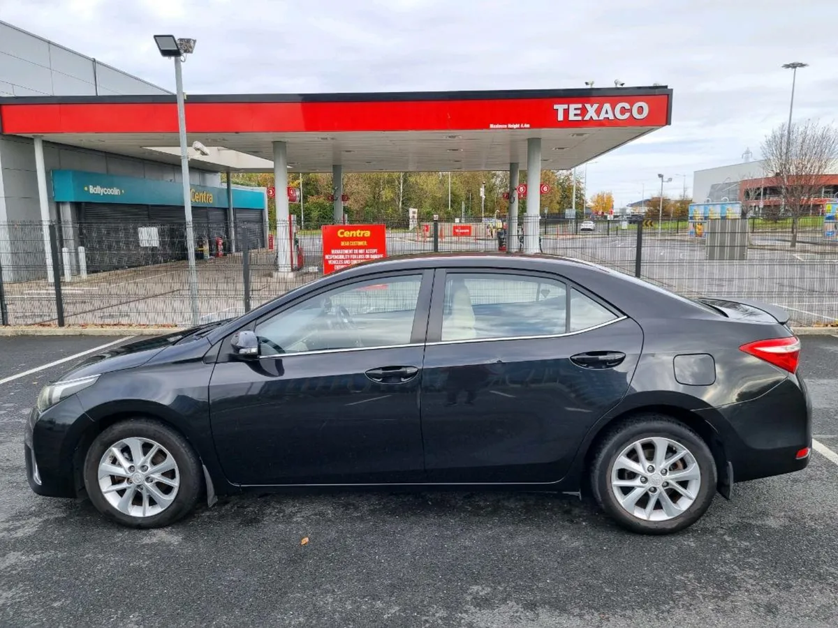 Toyota Corolla 1.4  D-4D  Low KMS - Image 4