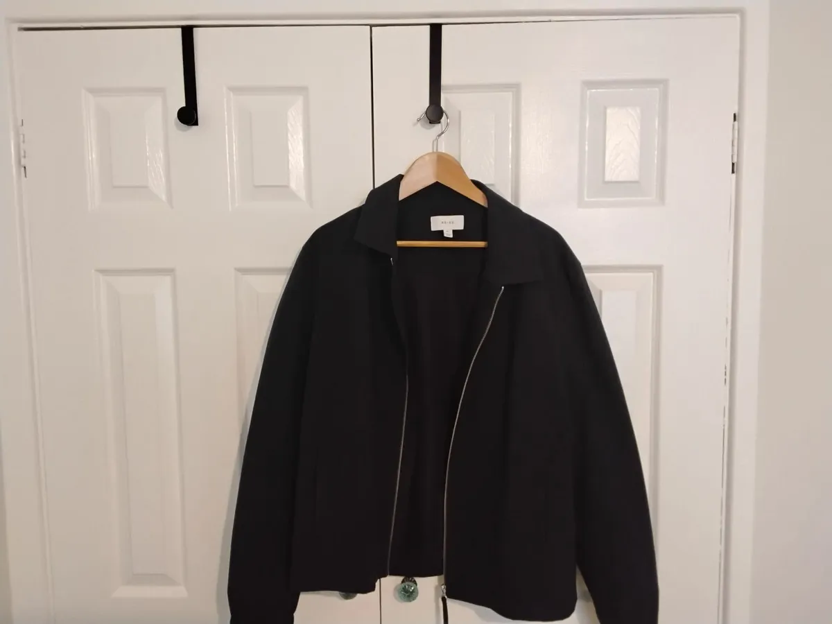 Mens clothing - Image 2