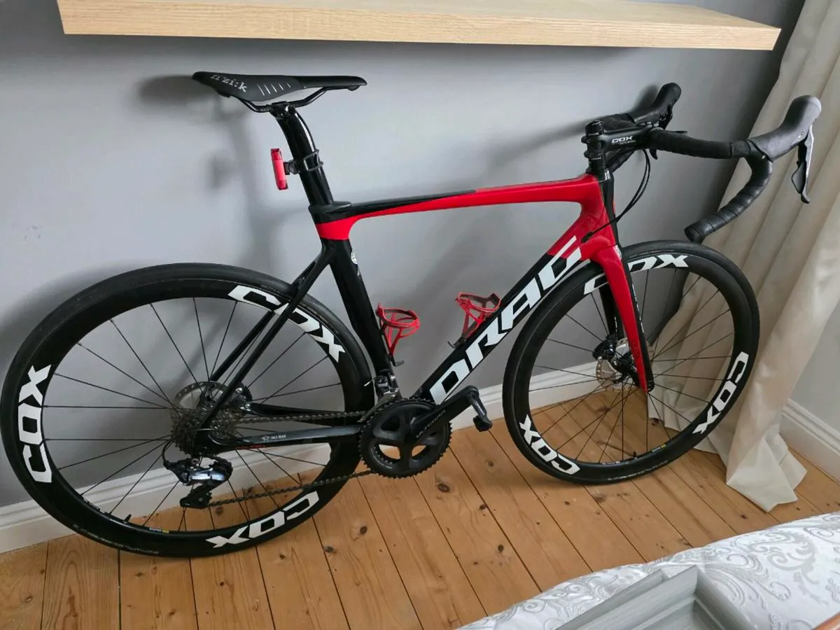 Carbon Road Bike - Celerra Disk Pro Ultegra R8000 - Image 1