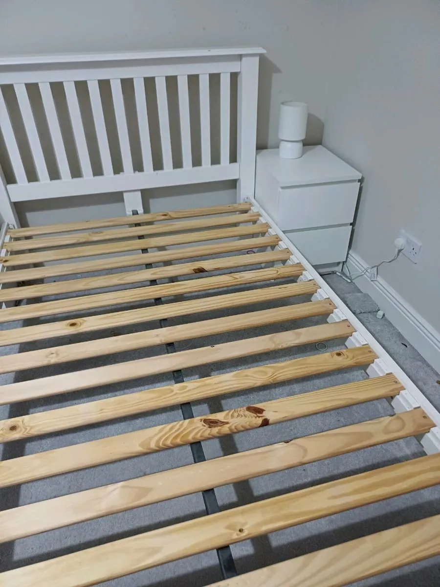 4ft double bed - Image 1