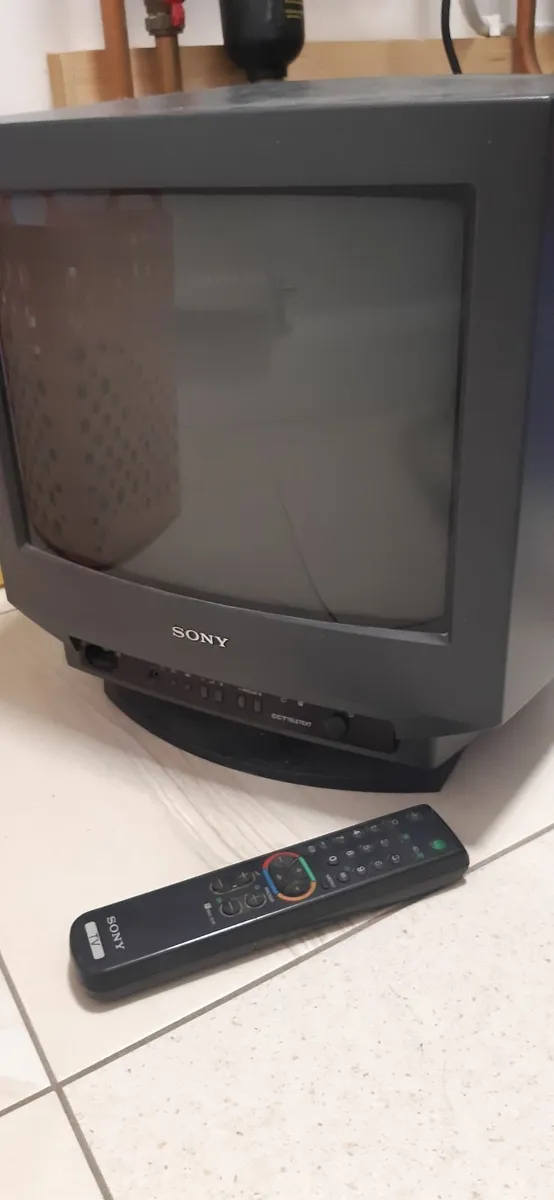 Sony CRT Gaming TV. - Image 1