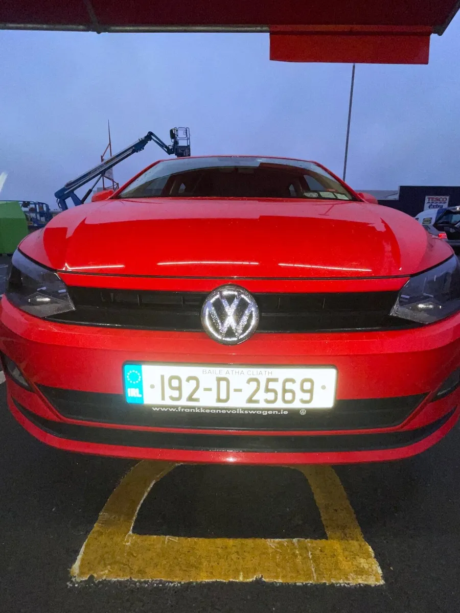 Volkswagen Polo 2019 - Image 2