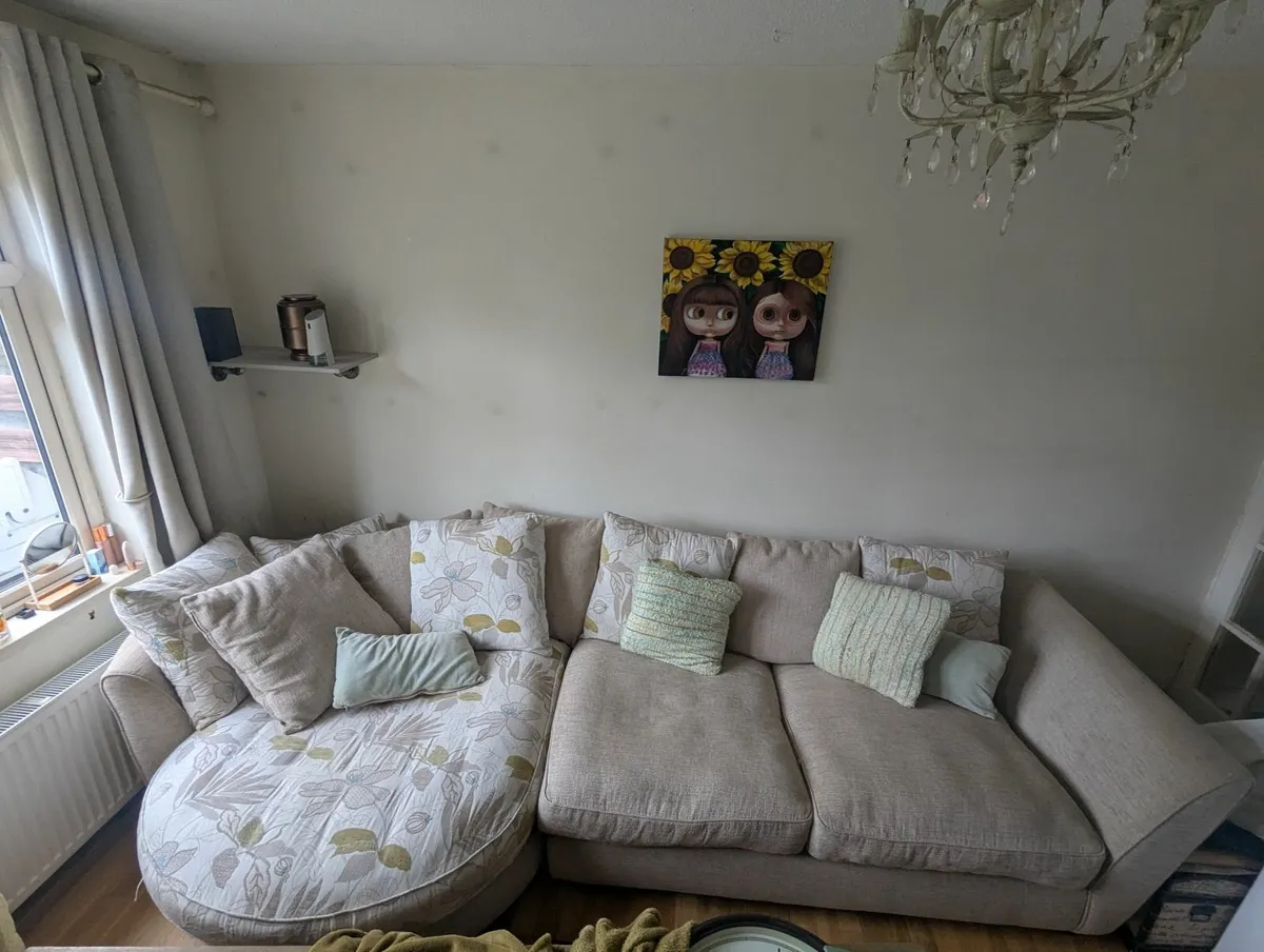 Free Couch - Image 1