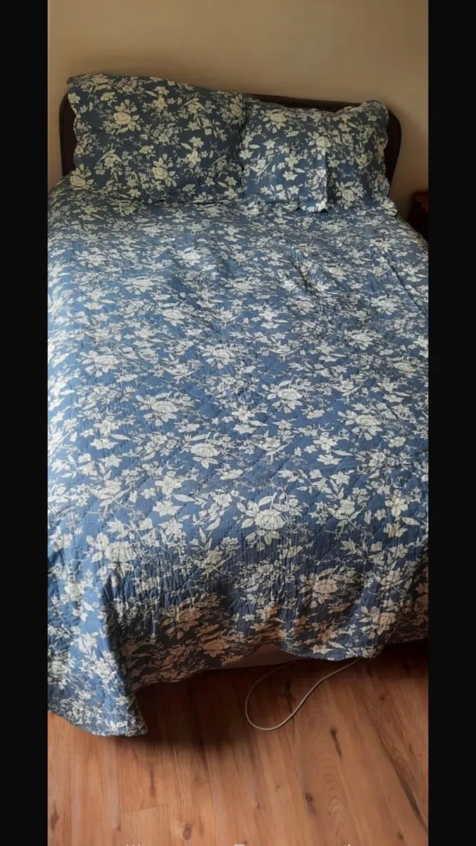 Bed Quilt - Image 1