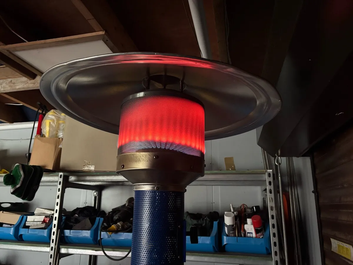 Outdoor gas patio heater - Image 3