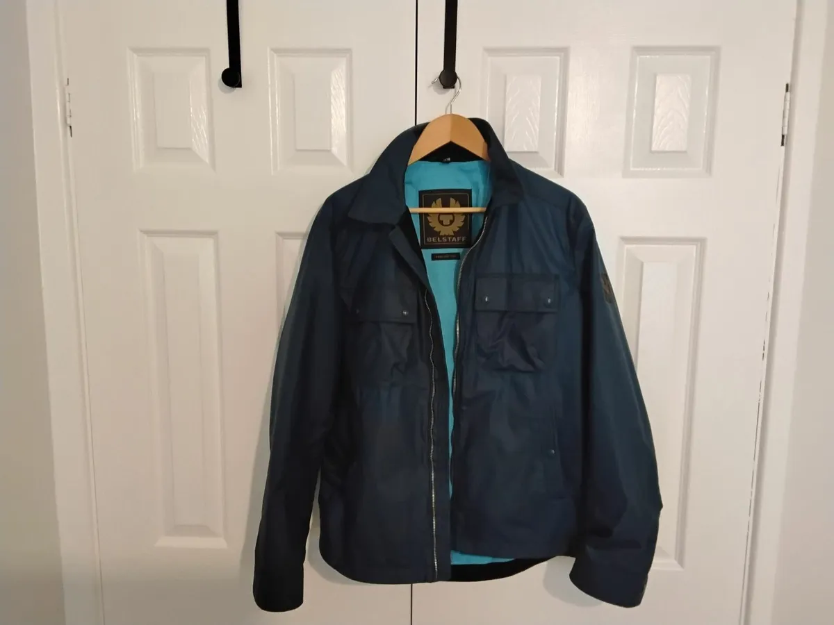 Mens clothing - Image 2